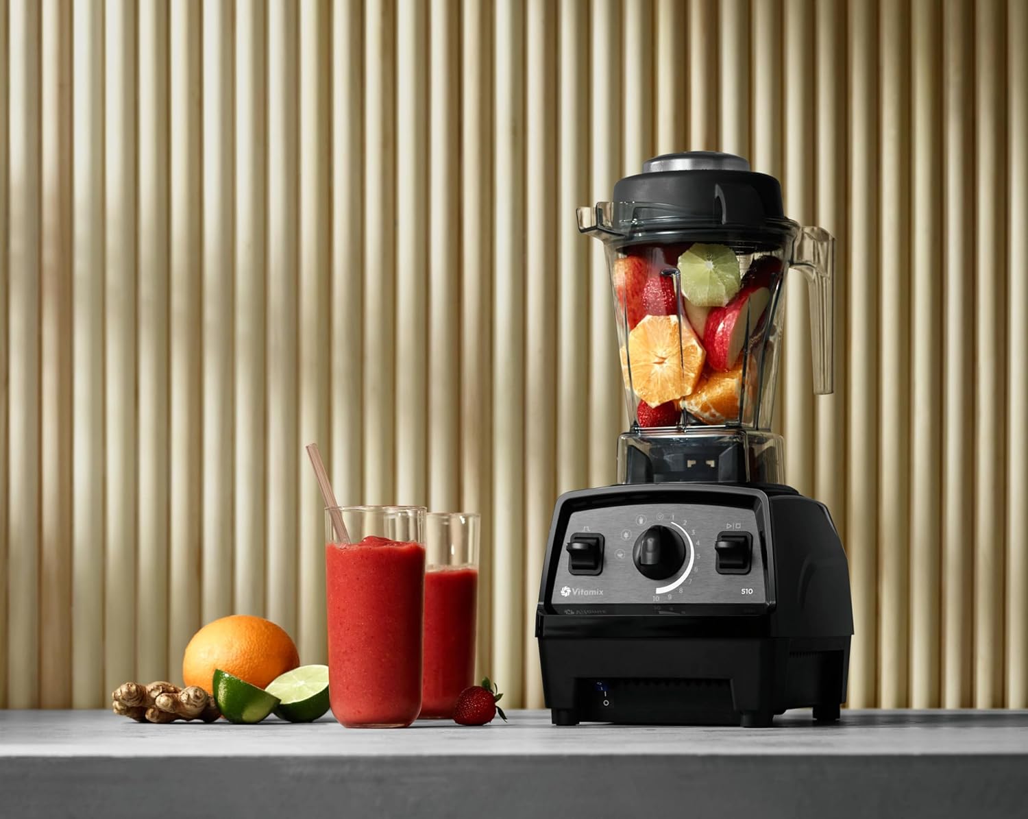 Vitamix Propel Series 510 Blender with Three Blending Programs, Professional-Grade Blender for Smoothies and More, Stainless-Steel Blades, Self-Cleaning Kitchen Appliance, 48 Oz Container, Black
