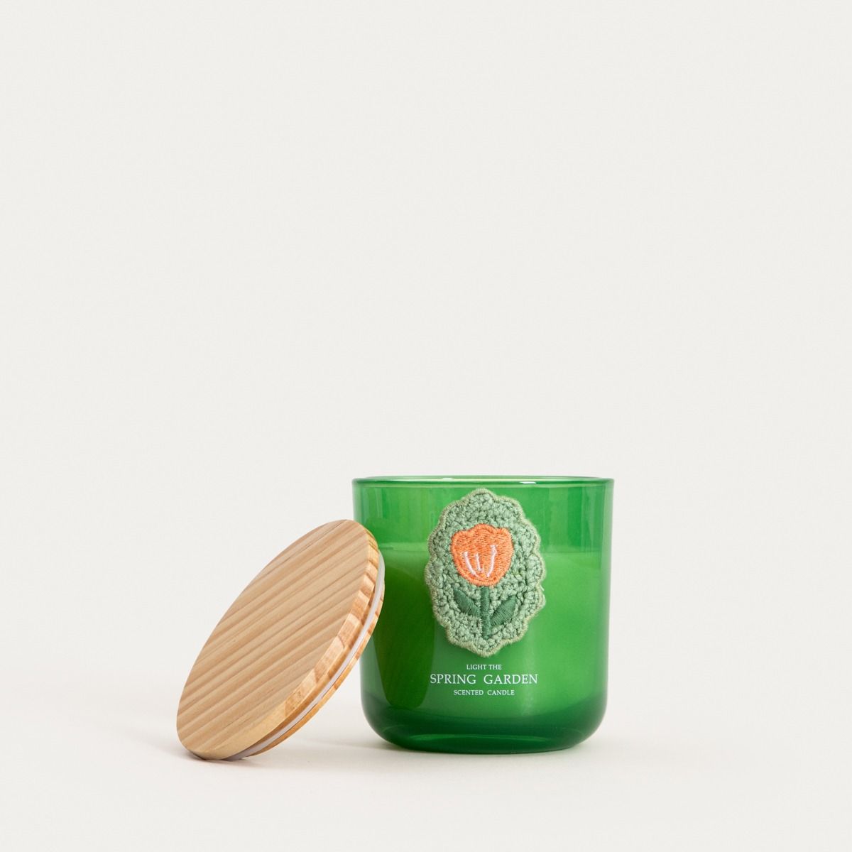 Świeca zapachowa CROHET Spring Garden 300 g