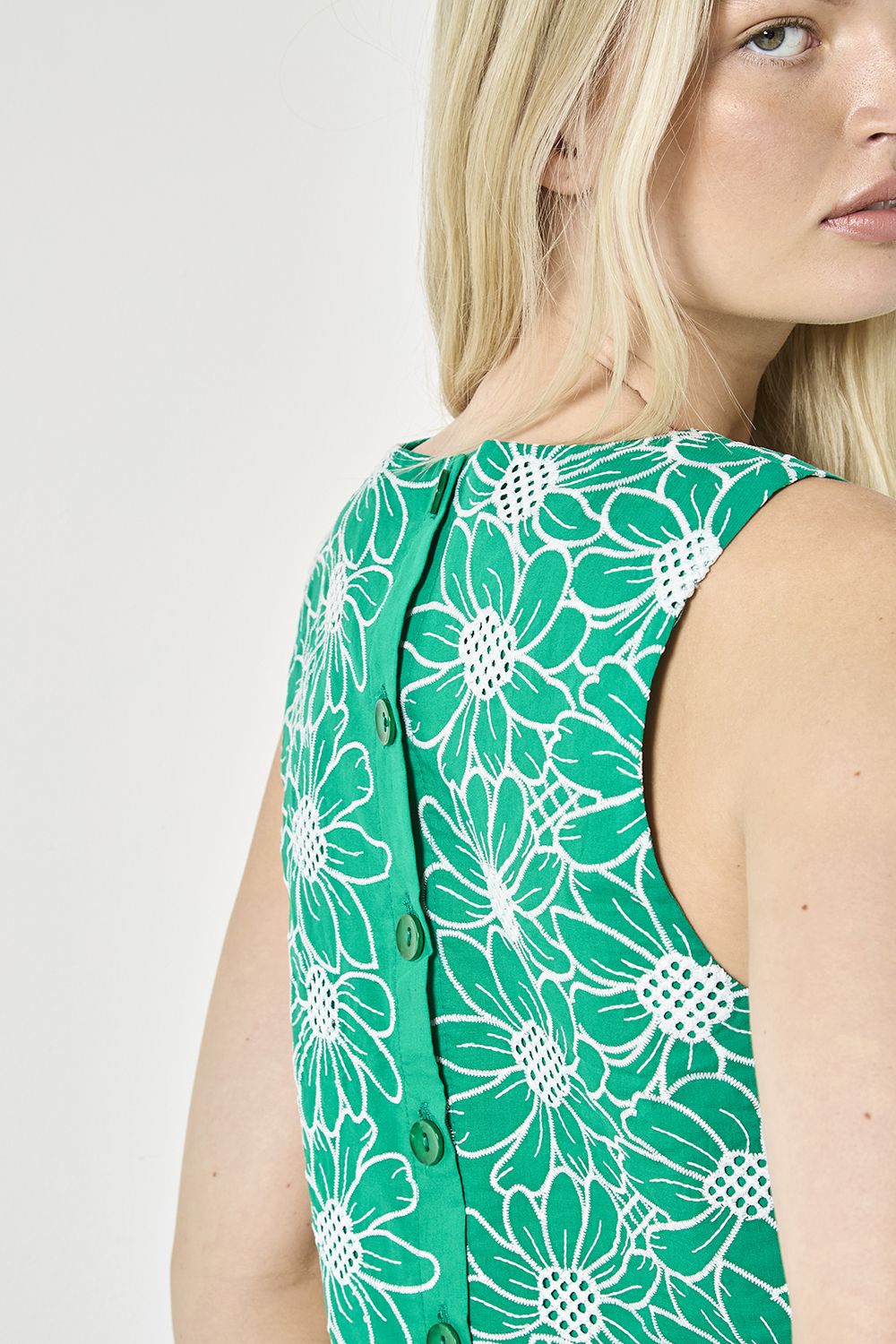 Apricot Floral Lace Embroidered Shell Top