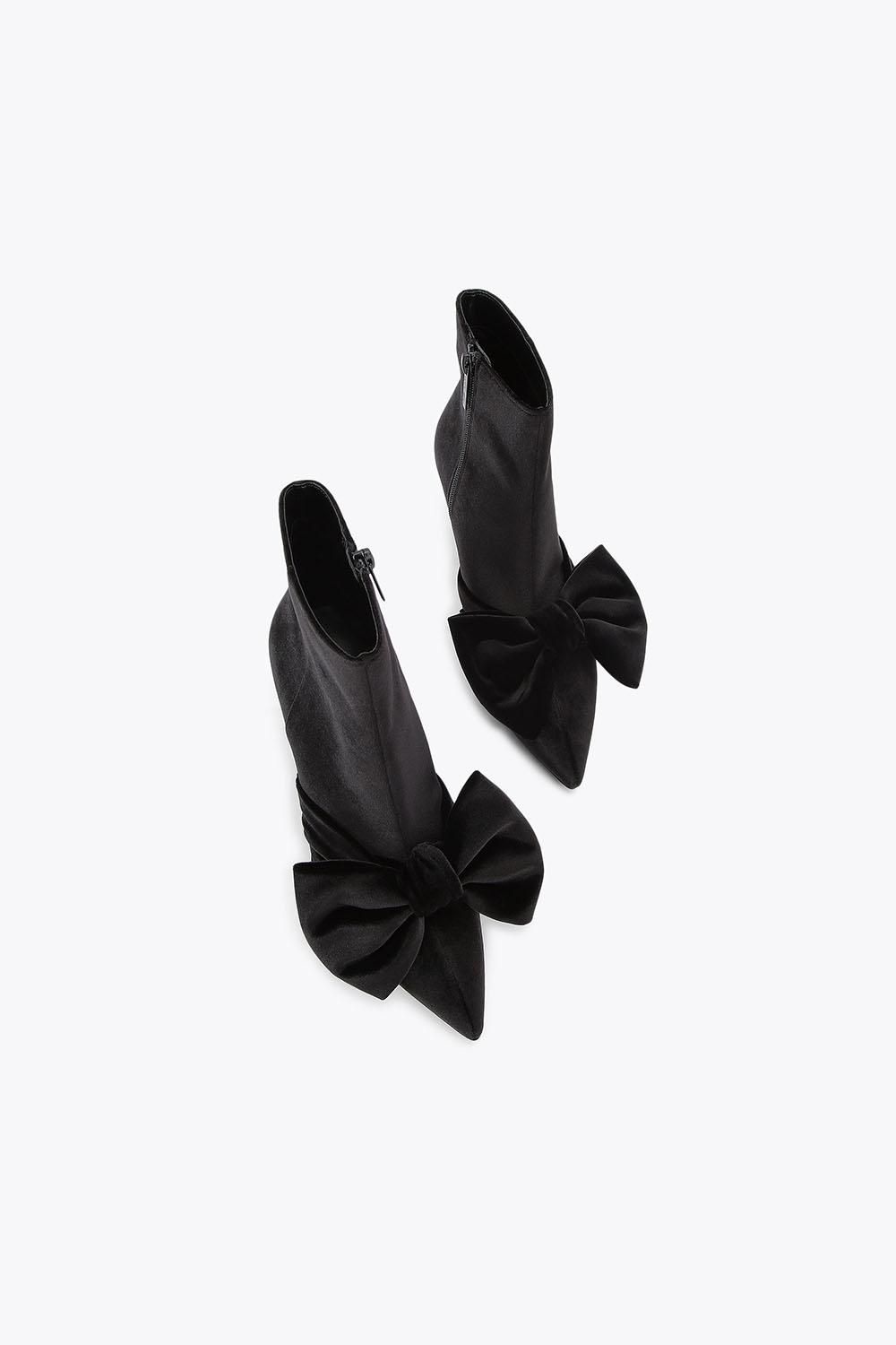 KG Kurt Geiger Aria Bow' Velvet Boots