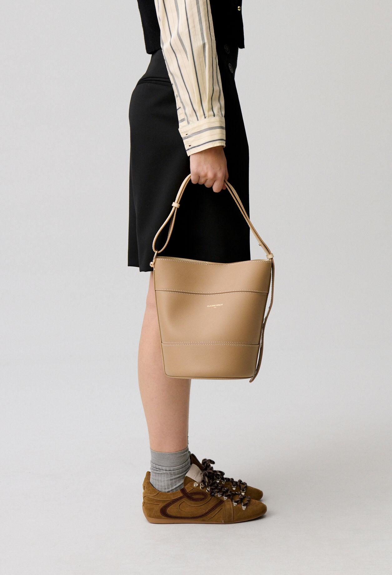 Sac seau Solveig cuir grainé
