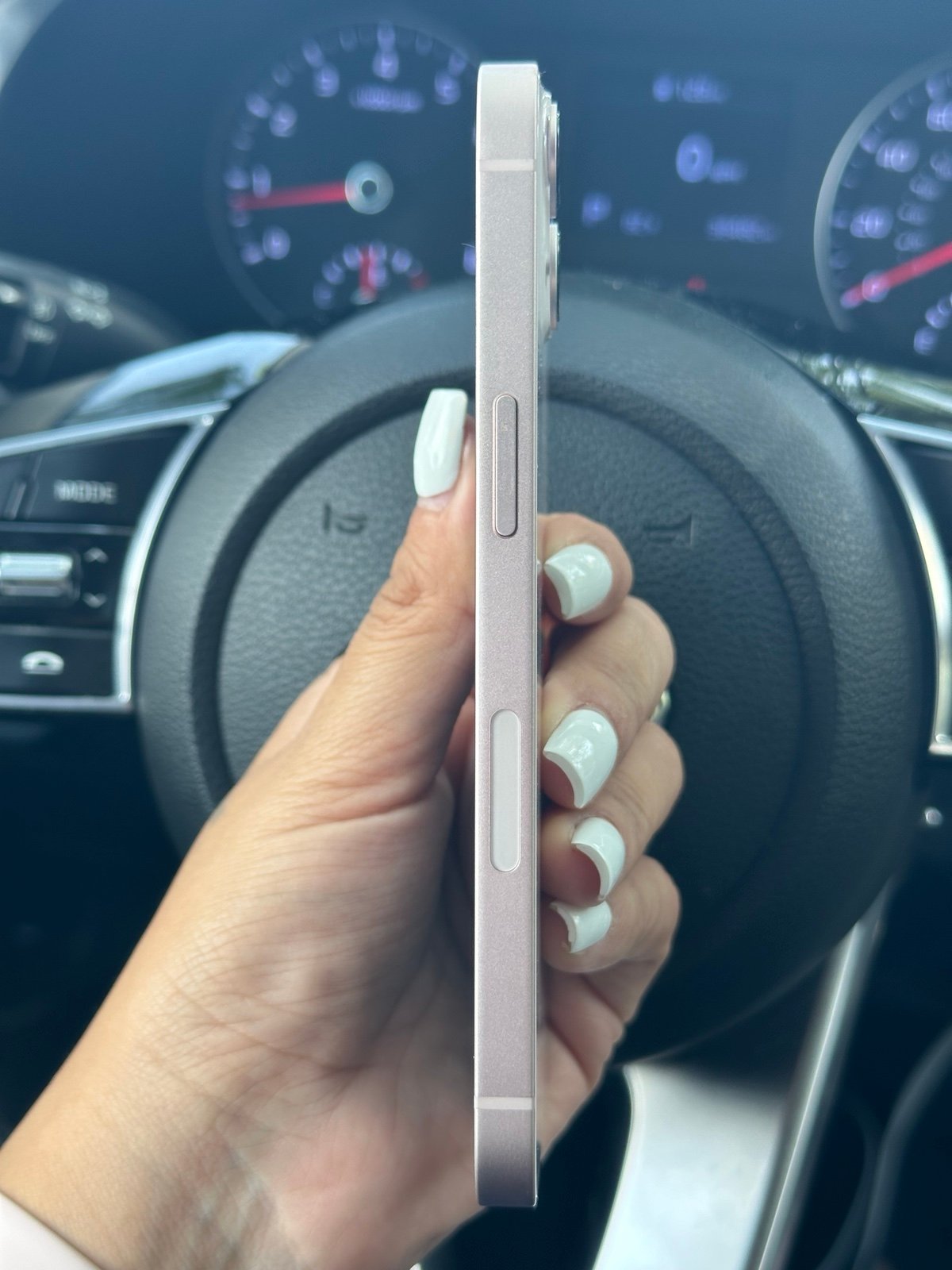 Apple iPhone 13 512GB in Pink