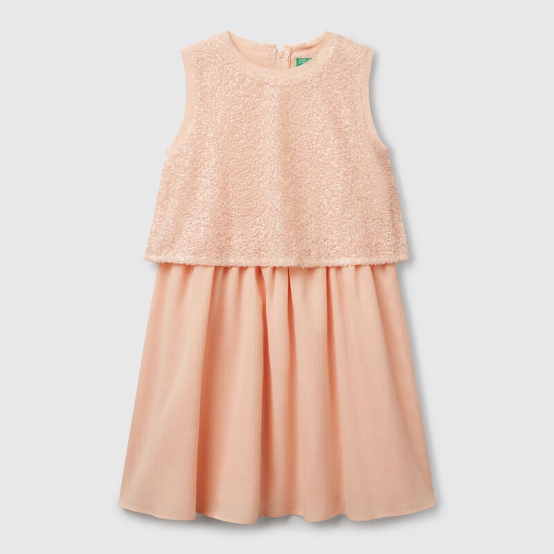Dress with sequins