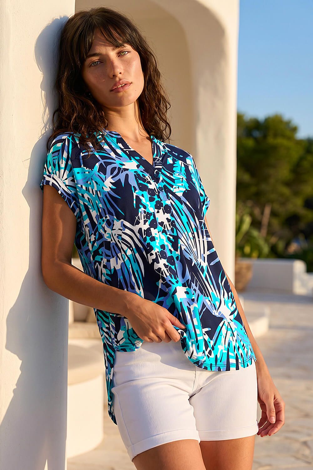 Roman Textured Abstract Print Top