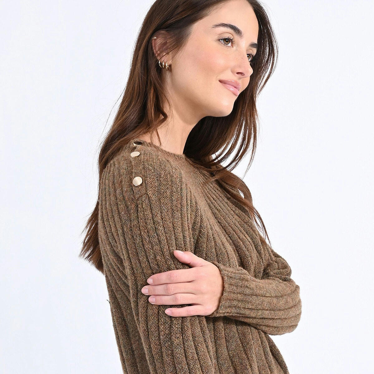 Pull  col rond, détails boutons