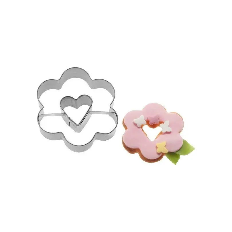 Ausstecher Rosette mit Herz 2D
