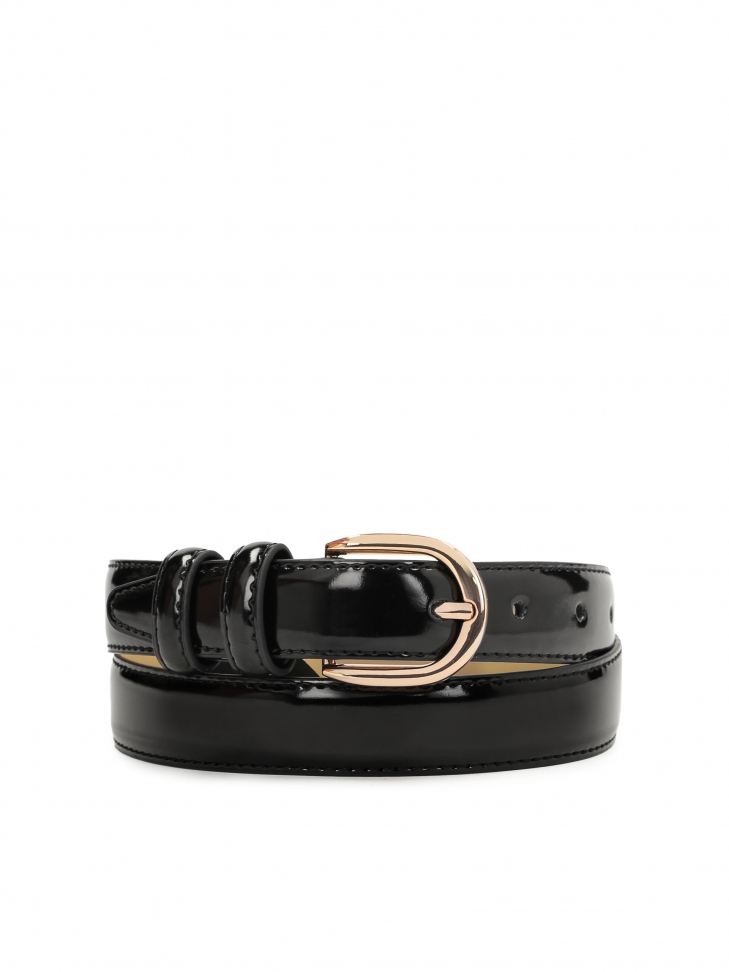 Elegant patent ladies' belt with slim buckle