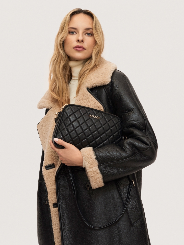 Minimalist quilted grain leather bag