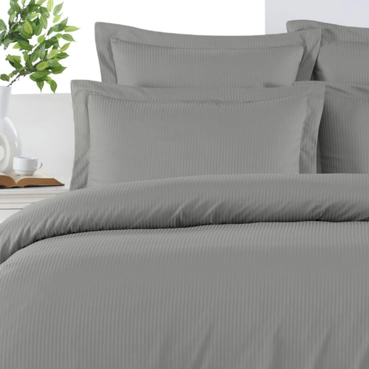 VERSAILLES - Drap housse uni en satin de coton 120 fils bo gris acier 140x200 cm