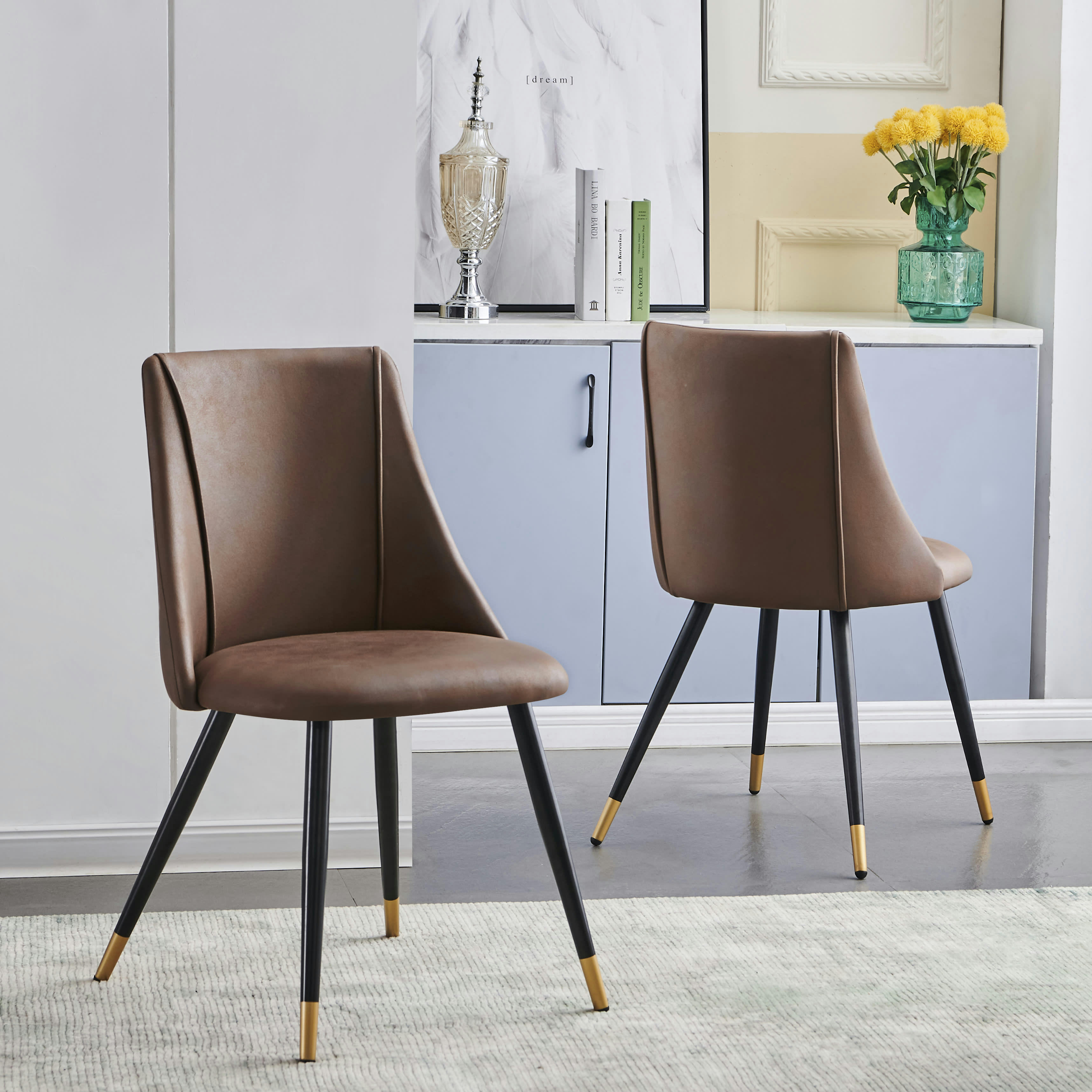 - Lot de 2 chaises de salle à manger  marron rétro vintage