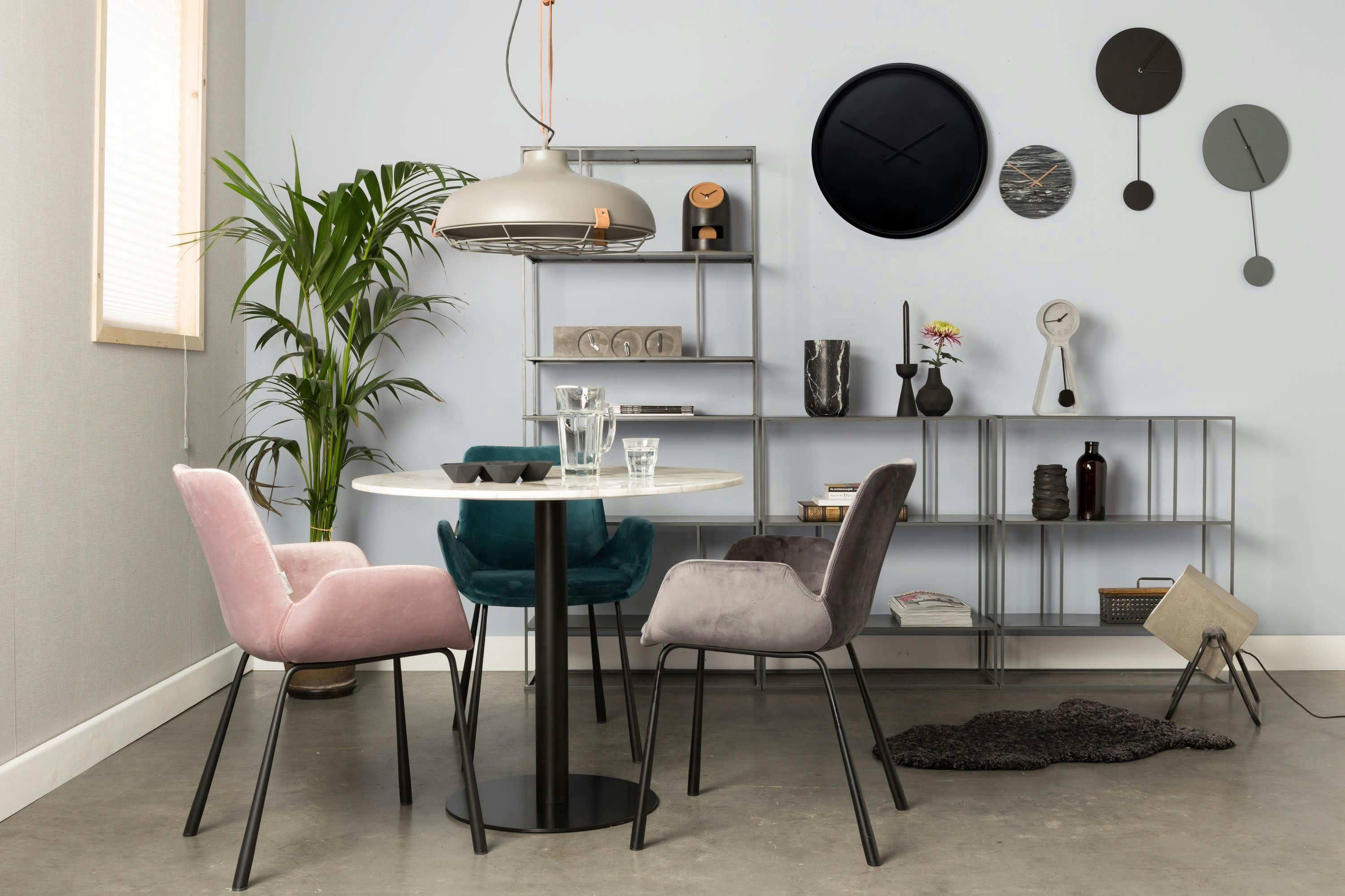 BRIT - Fauteuil en velours gris