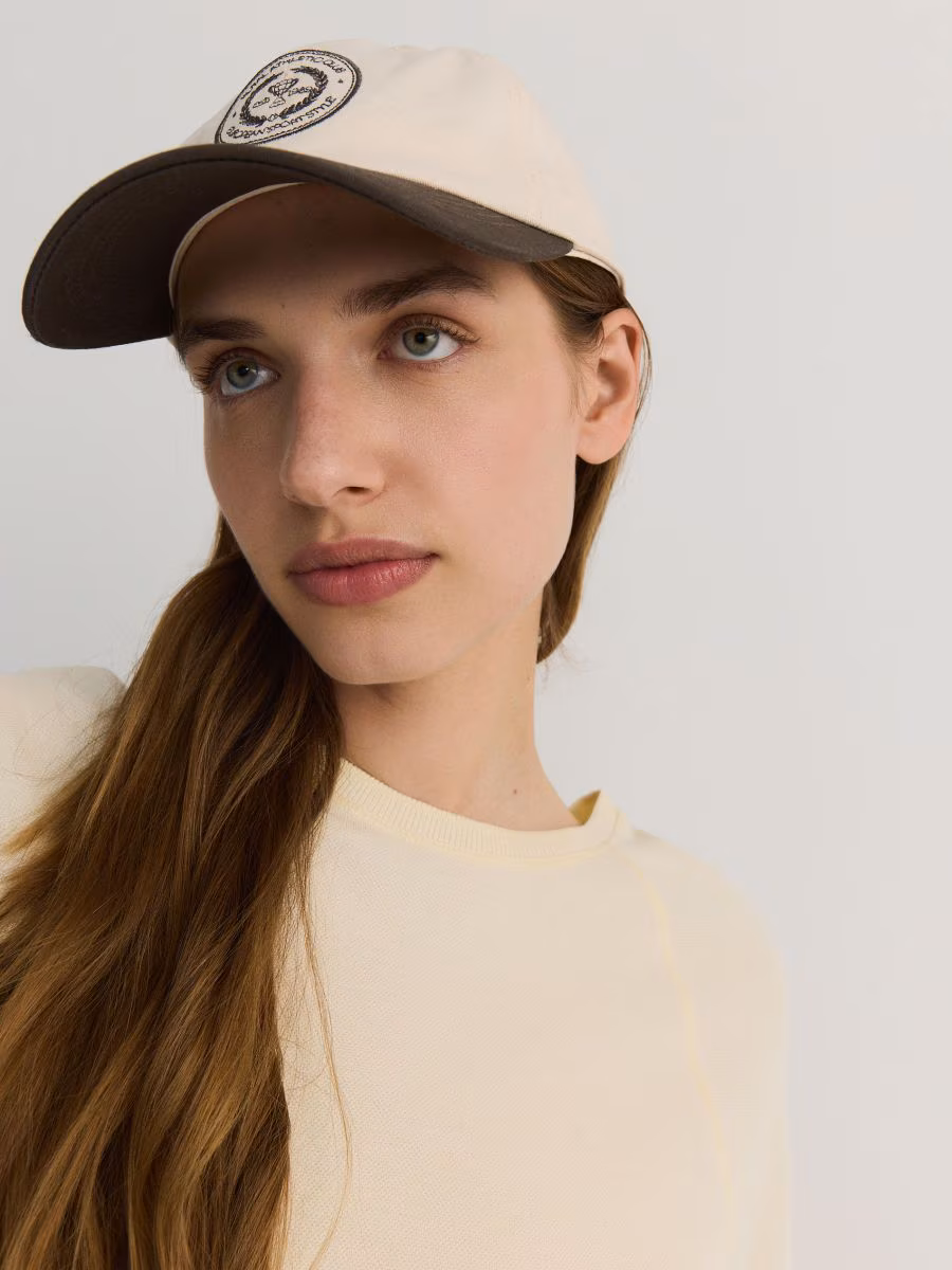 Cotton Cap With Embroidery