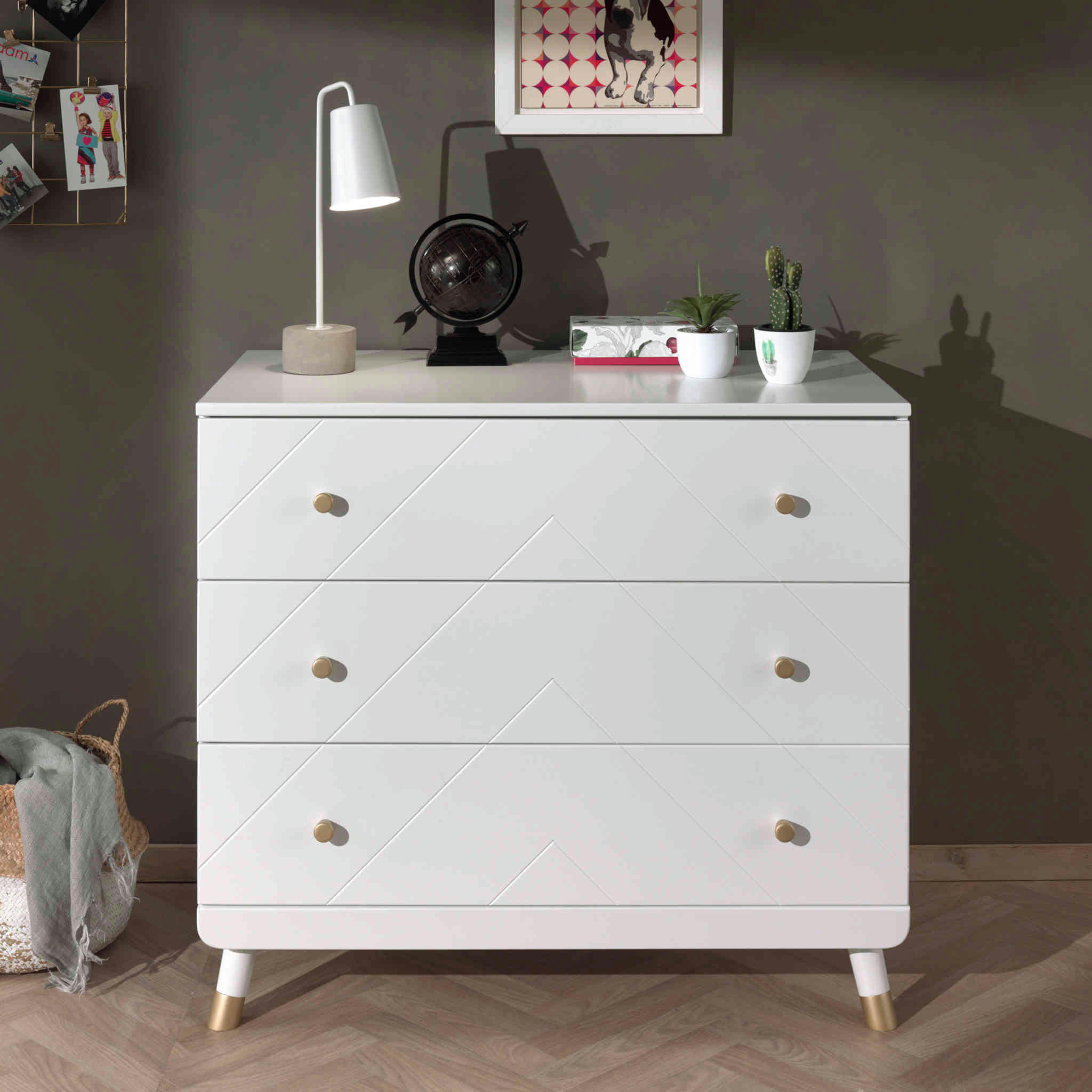 - Commode 3 tiroirs en bois blanc