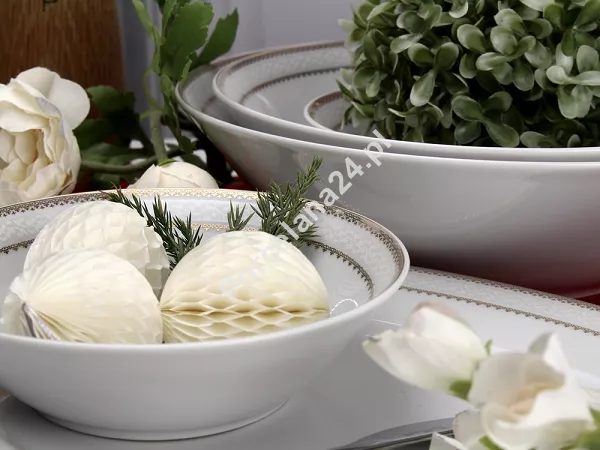 Serwis obiadowy na 12 osób (44 el) Chodzież - Yvonne G309 BW