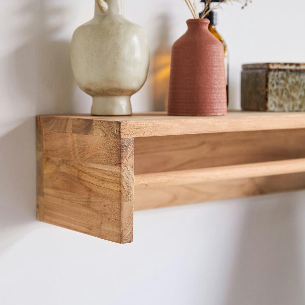 UGO - Porte serviette mural en teck massif 100 cm