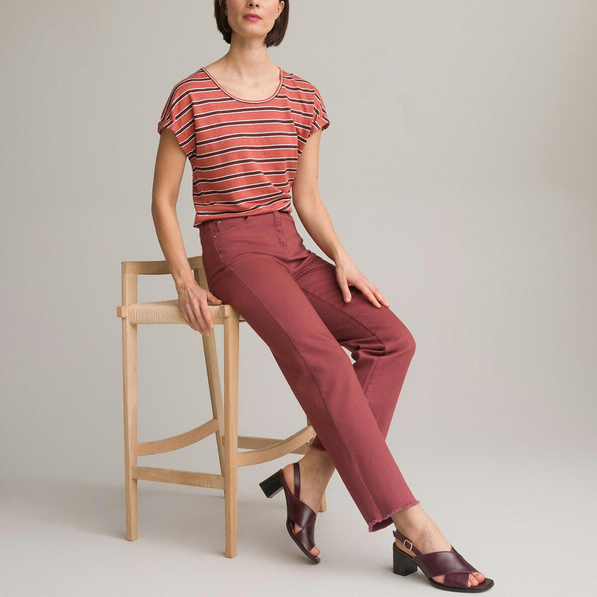 T-shirt rayé, en lin, col rond manches courtes