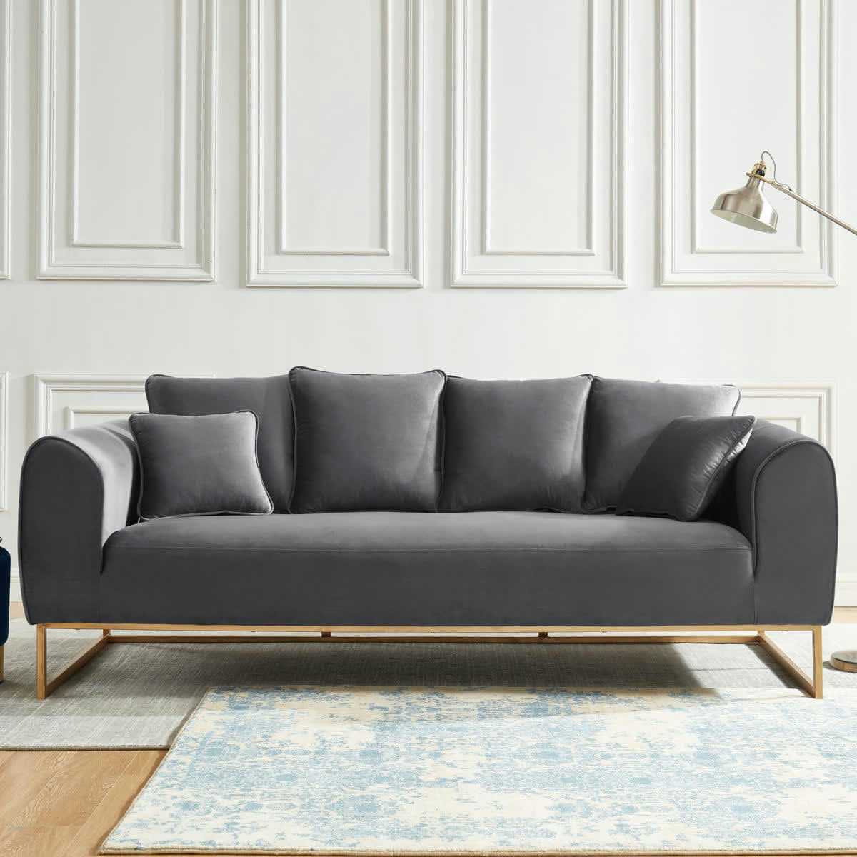 THAIS - Canapé droit 3 places en velours gris anthracite piètement doré