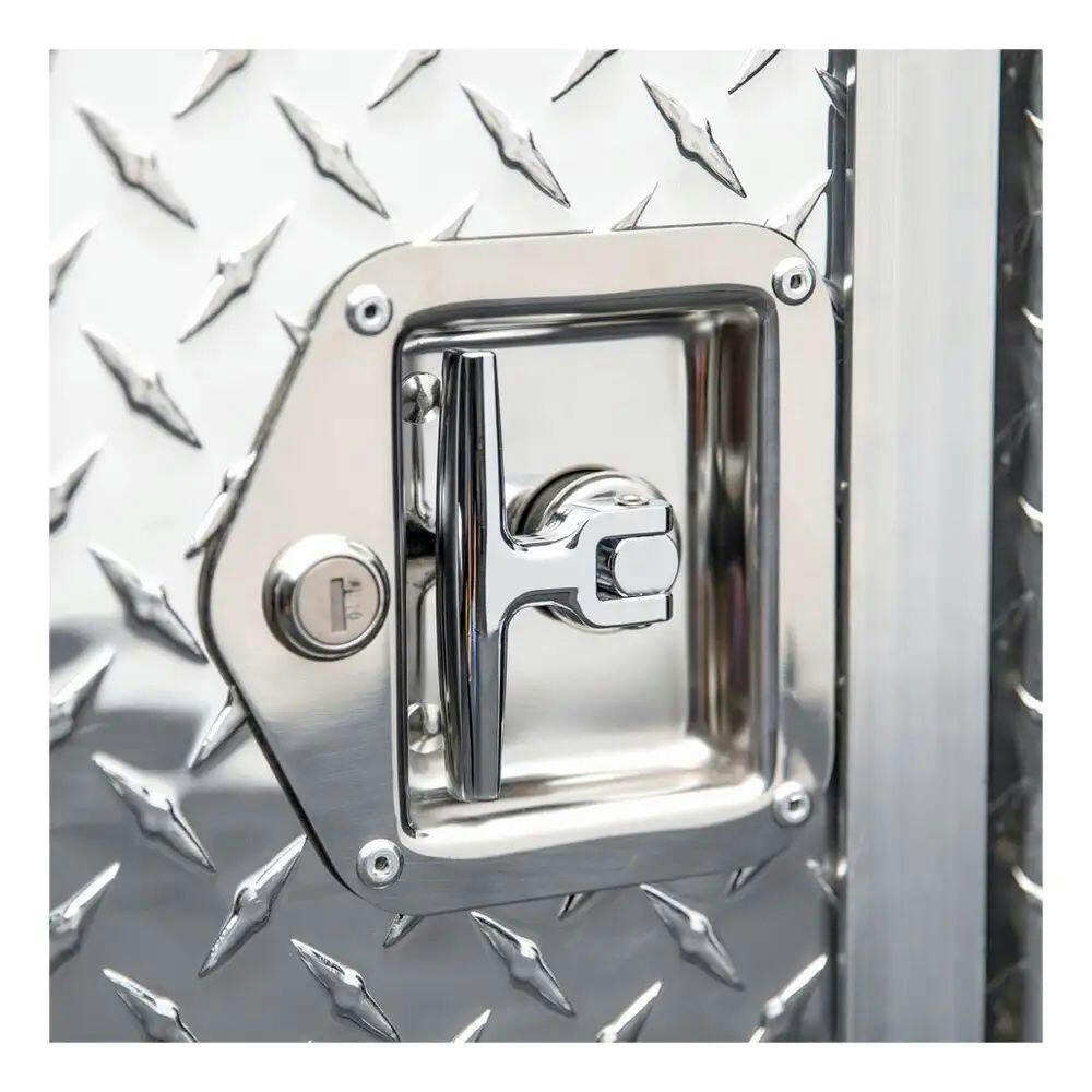 UWS DB-4848 Bright Aluminum Double-Door Dog Box, 48-in x 48-in
