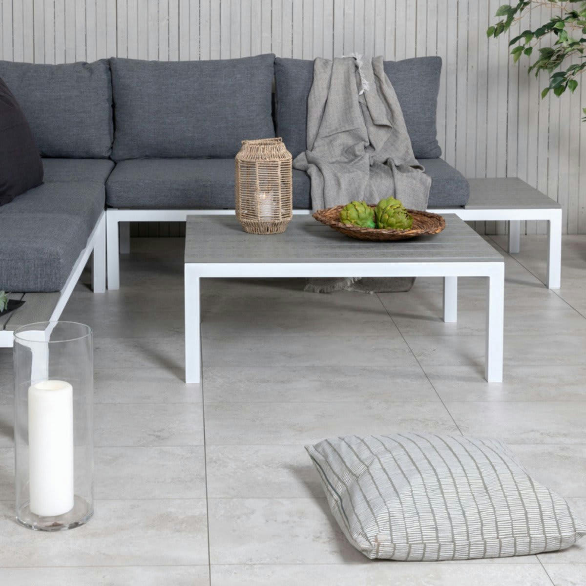 TORPE - Salon de jardin canapé + table basse en métal et tissu gris foncé