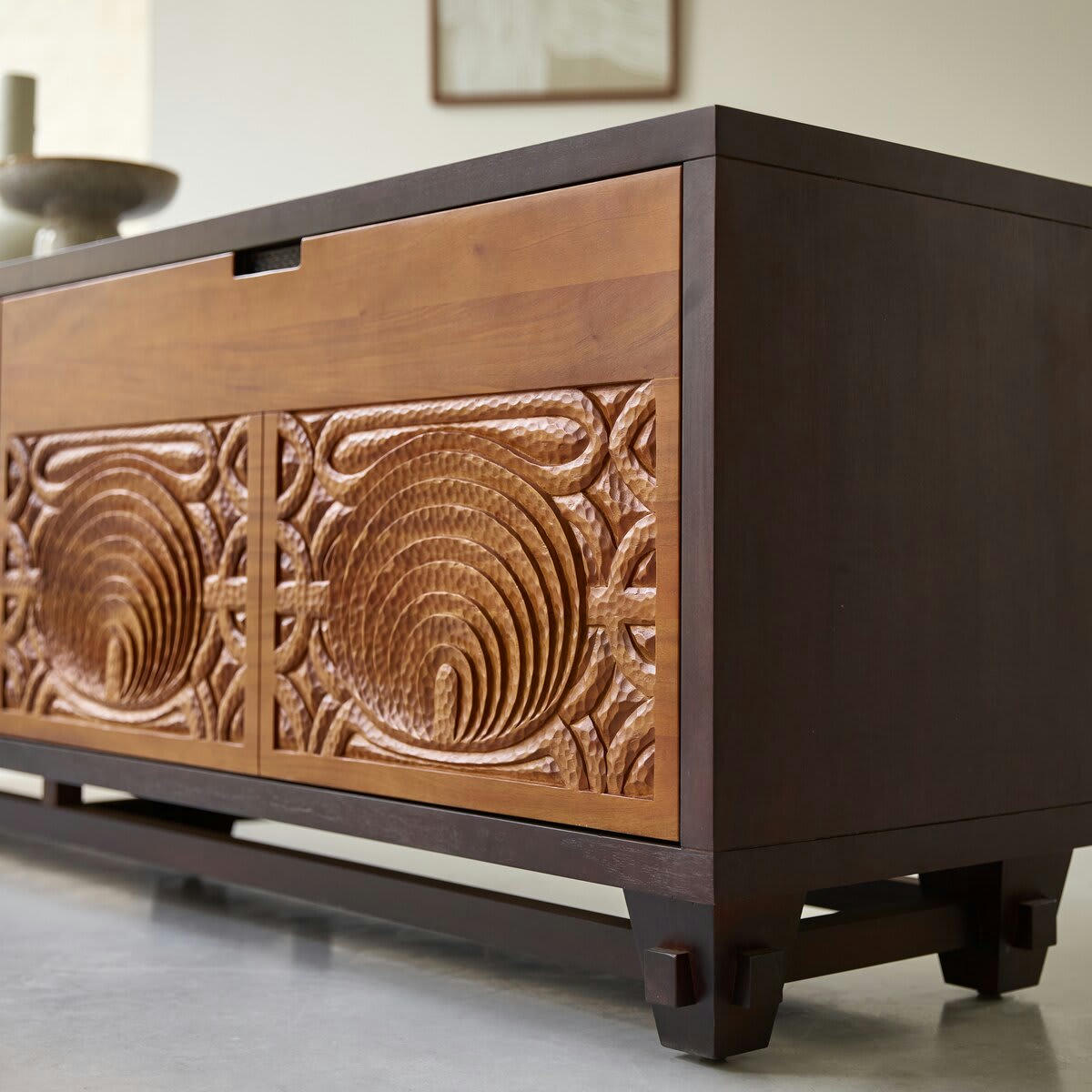 FRIDA - Meuble TV en acajou massif 200 cm