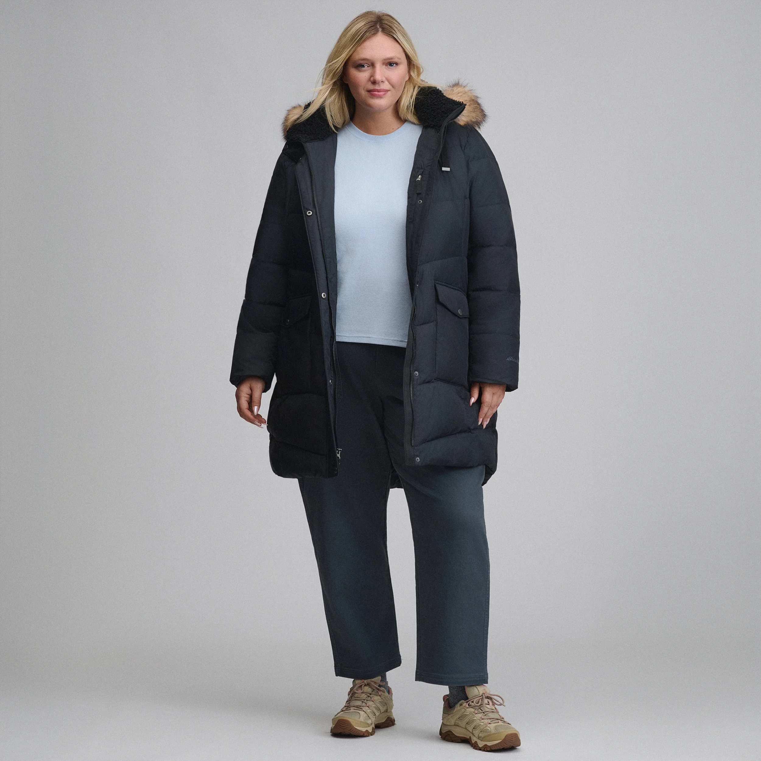 Women's Lodge Cascadian Down Hooded Parka