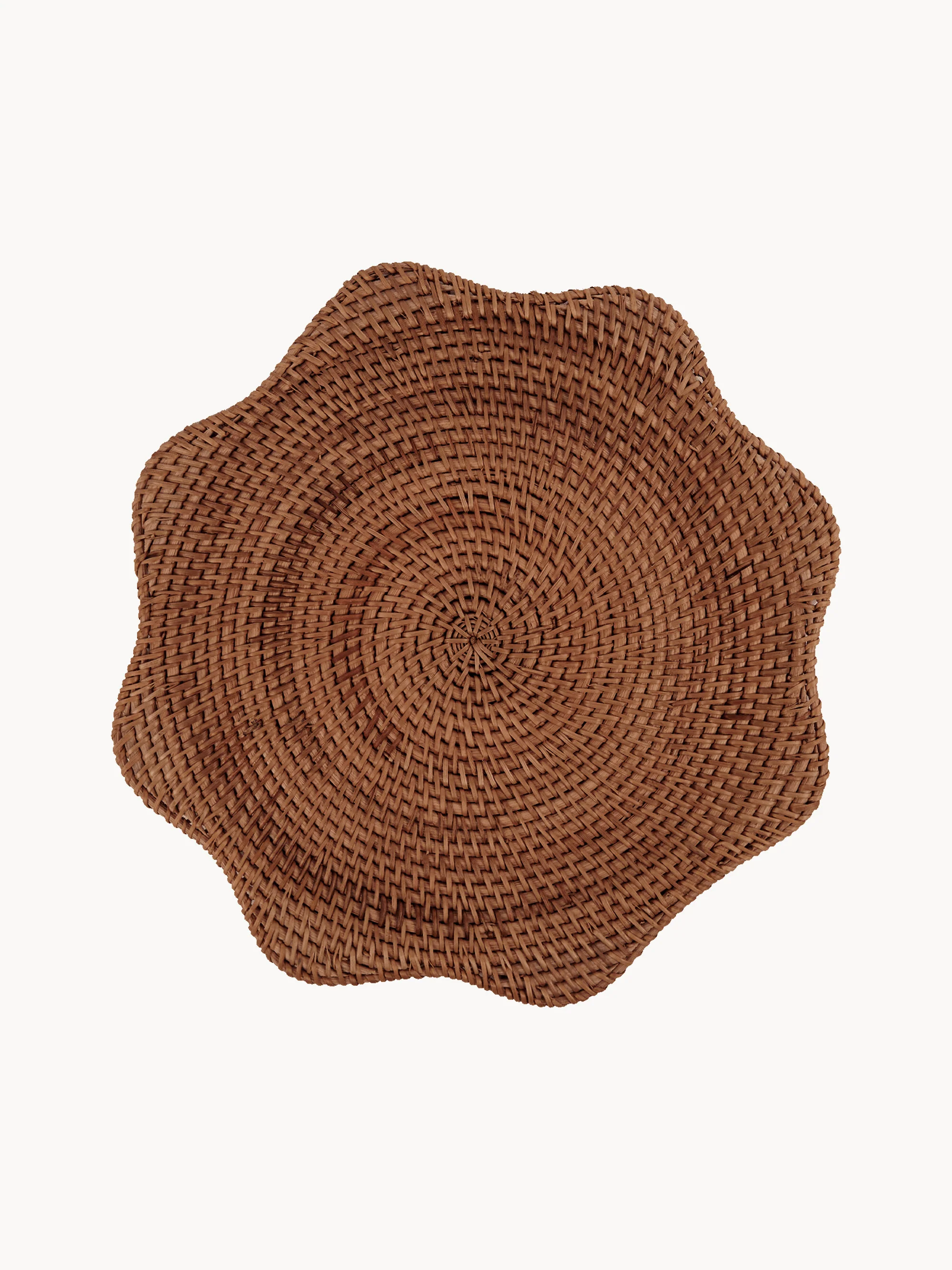 Handgefertigtes Rattan-Tischset Scallop