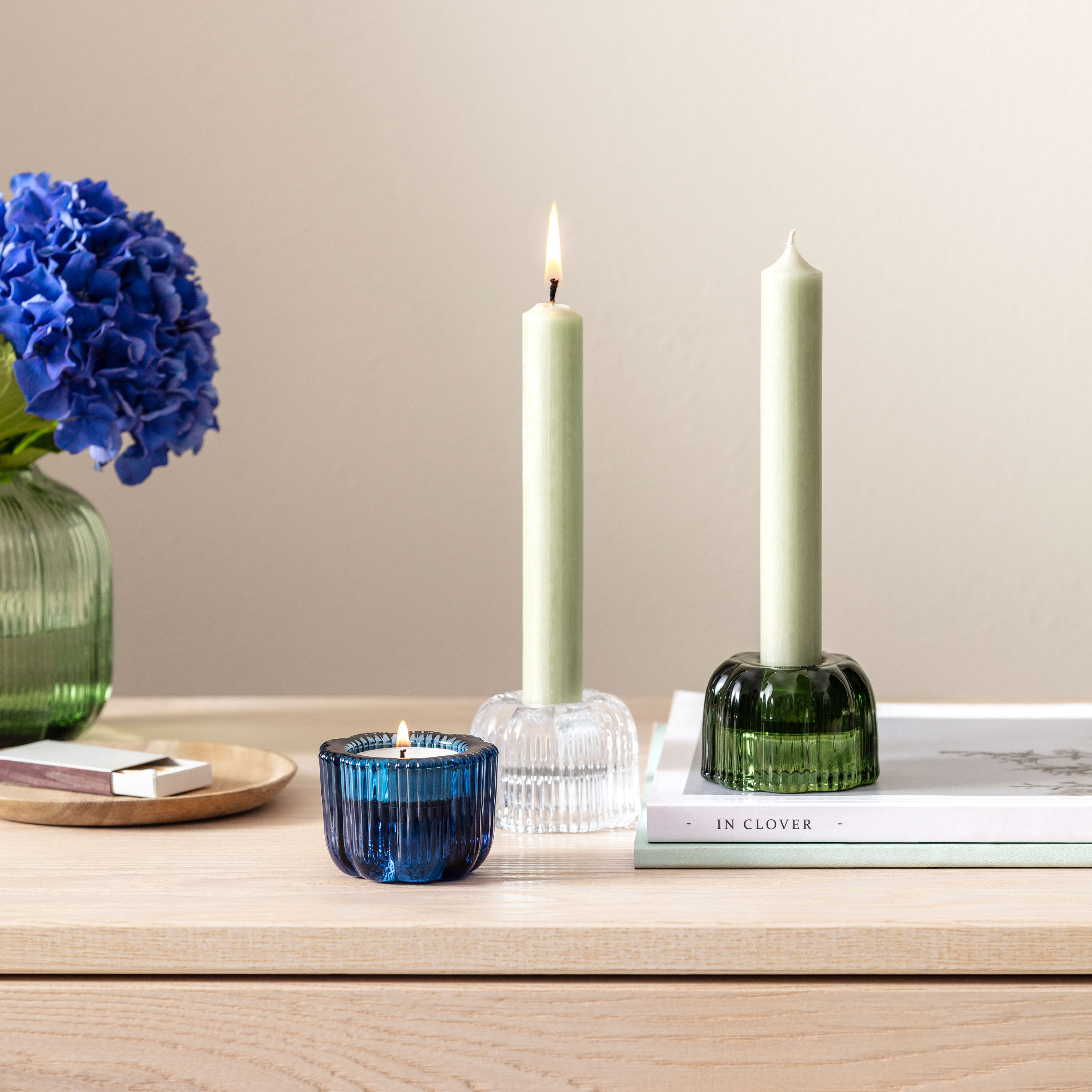 Fleur Candlestick holder - Blue, 2.5'' x 1.8'', glass
