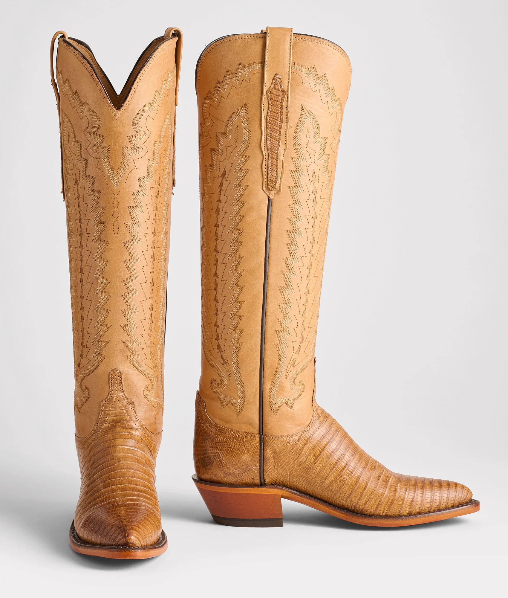 Priscilla Exotic - Tan