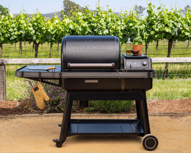 New Traeger Ironwood Pellet Smoker