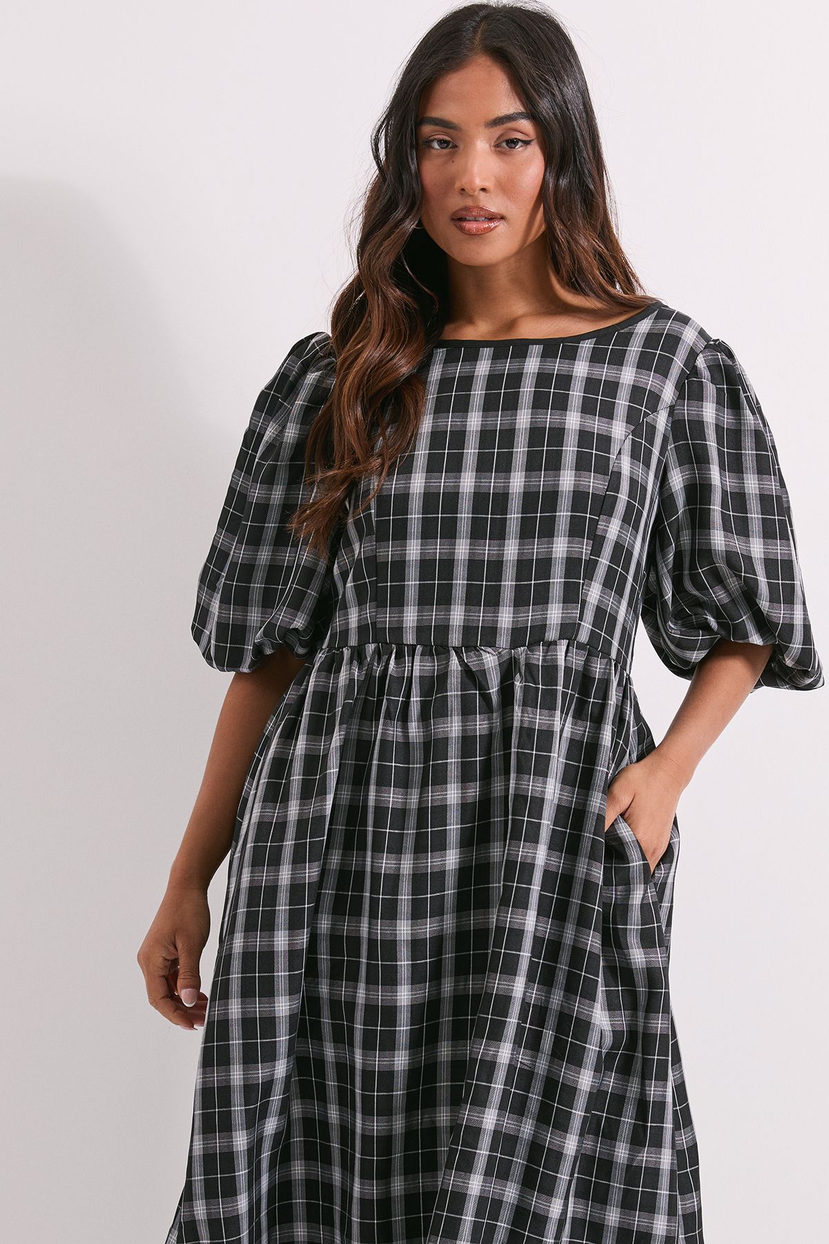 Dorothy Perkins Petite Gingham Puff Sleeve Tie Back Midi Dress
