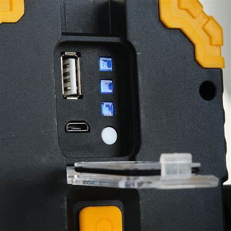 Naświetlacz LED GERMINA przenośny akumulatorowy 10W powerbank 1szt.
