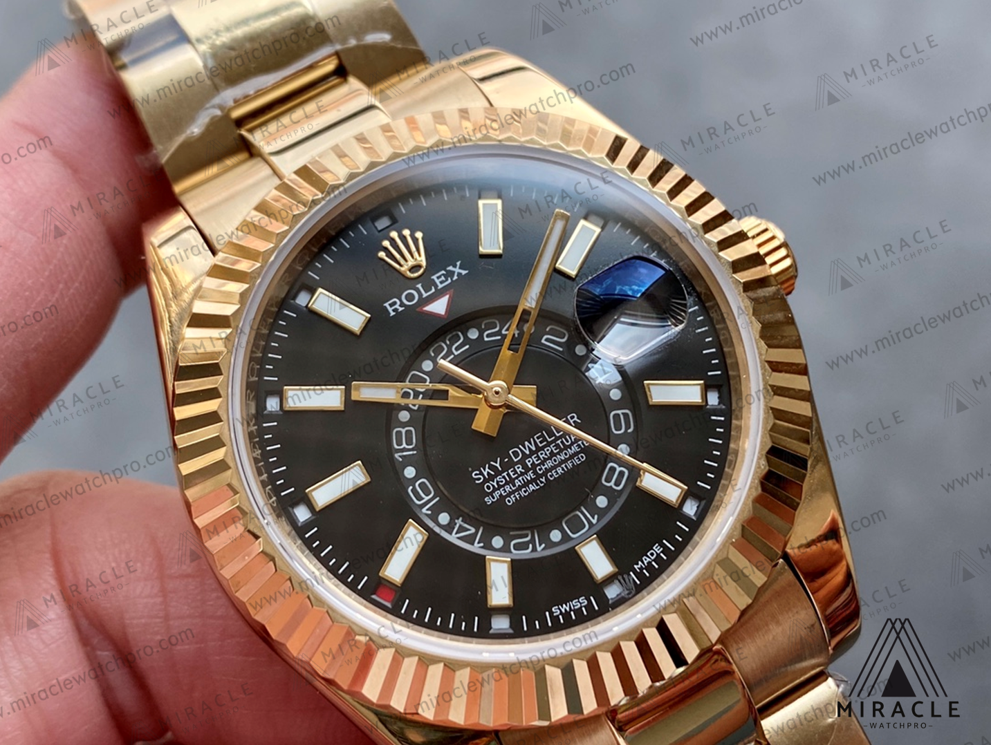Replica Watch-ROLEX-Sky Dweller-REF.M326938-0004-ELITE CLONE-42MM