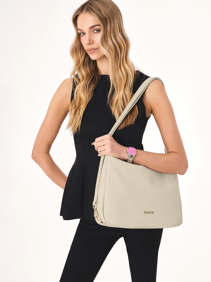 Cream zippered mailbag