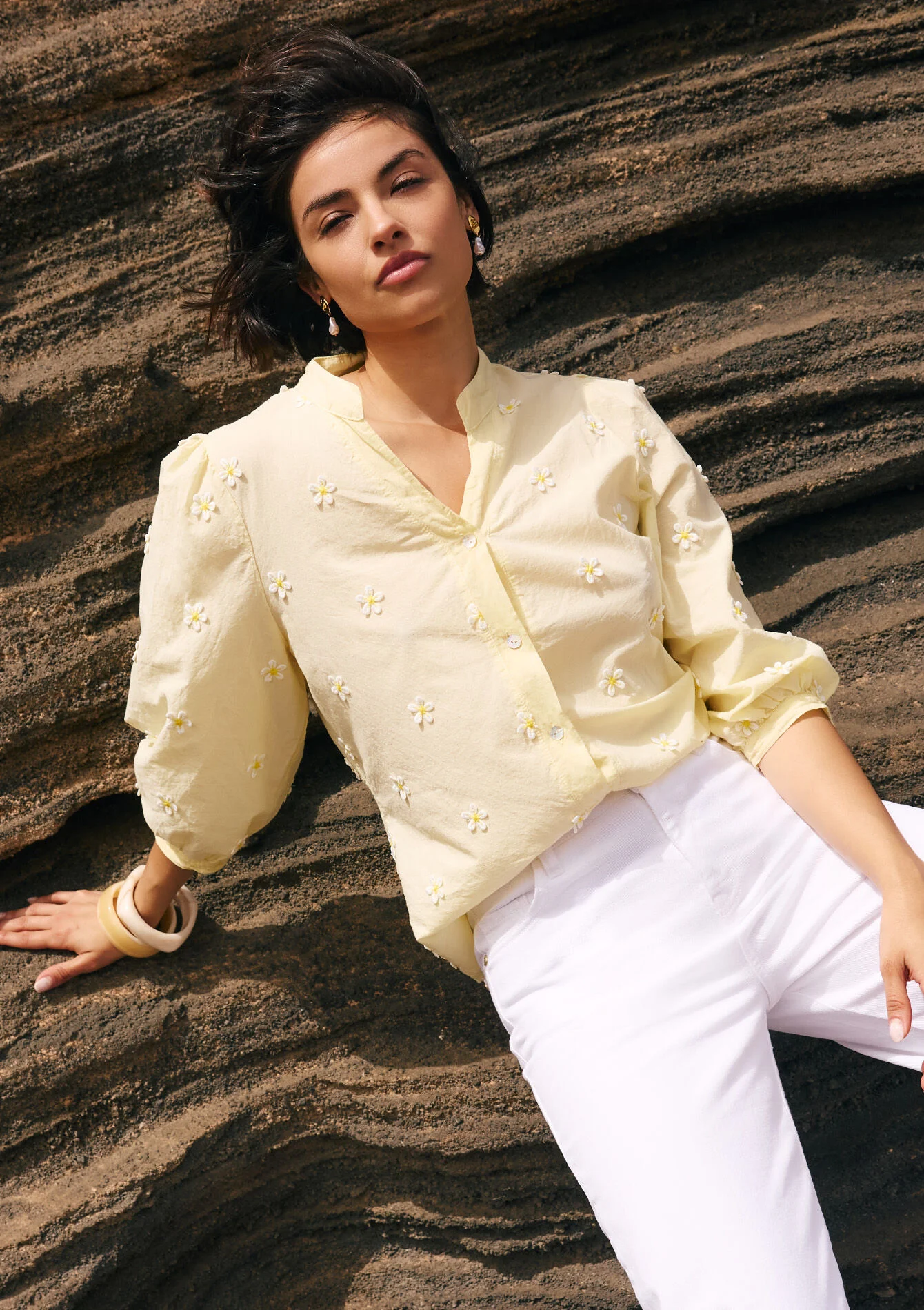 Geborduurde blouse met ballonmouwen