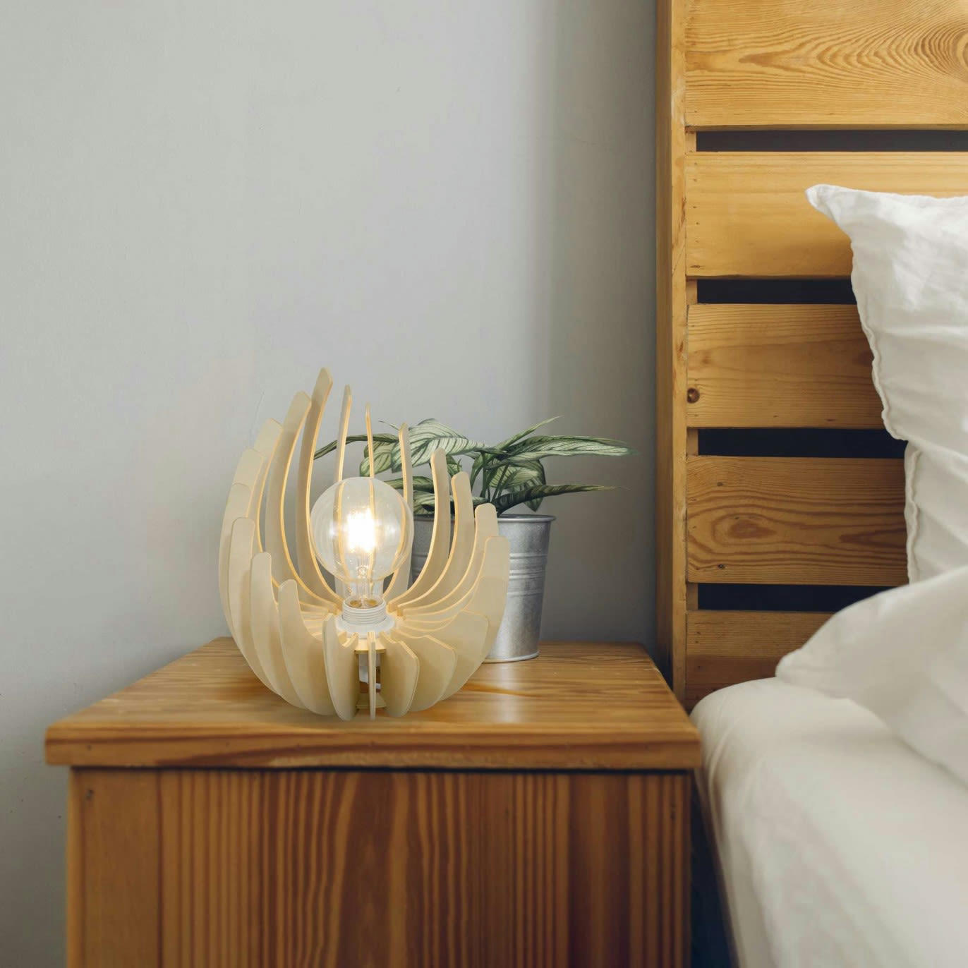 LOSA - Lampe à poser en lamelles de bois naturel