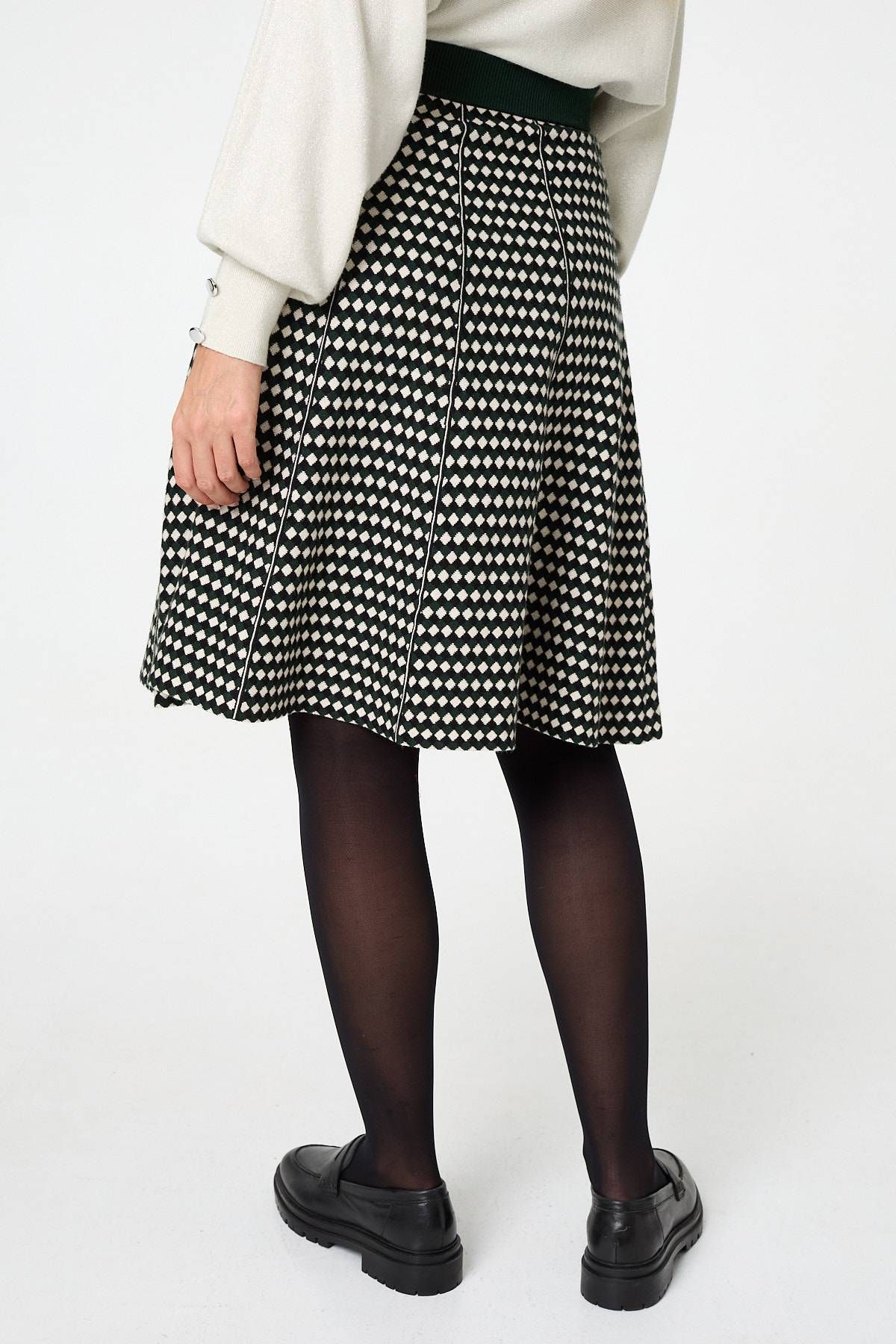 Izabel London Geo Print High Waist Knee Length Skirt
