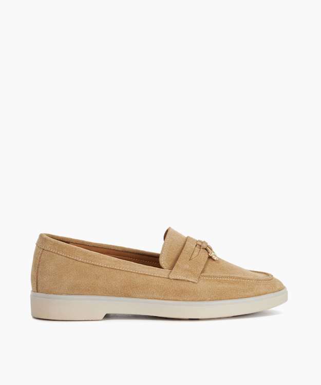 Grinning Sand - Suede Slip On Loafers