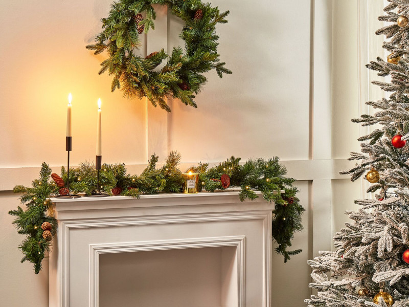 Girlanda świąteczna światełkami LED 180 cm zielona