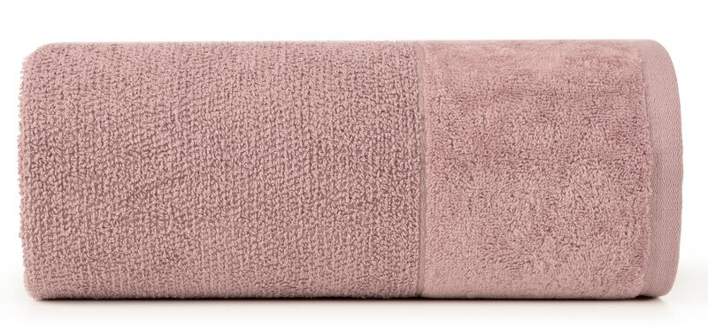 Ręcznik Lucy 70x140 pudrowy 500g/m2