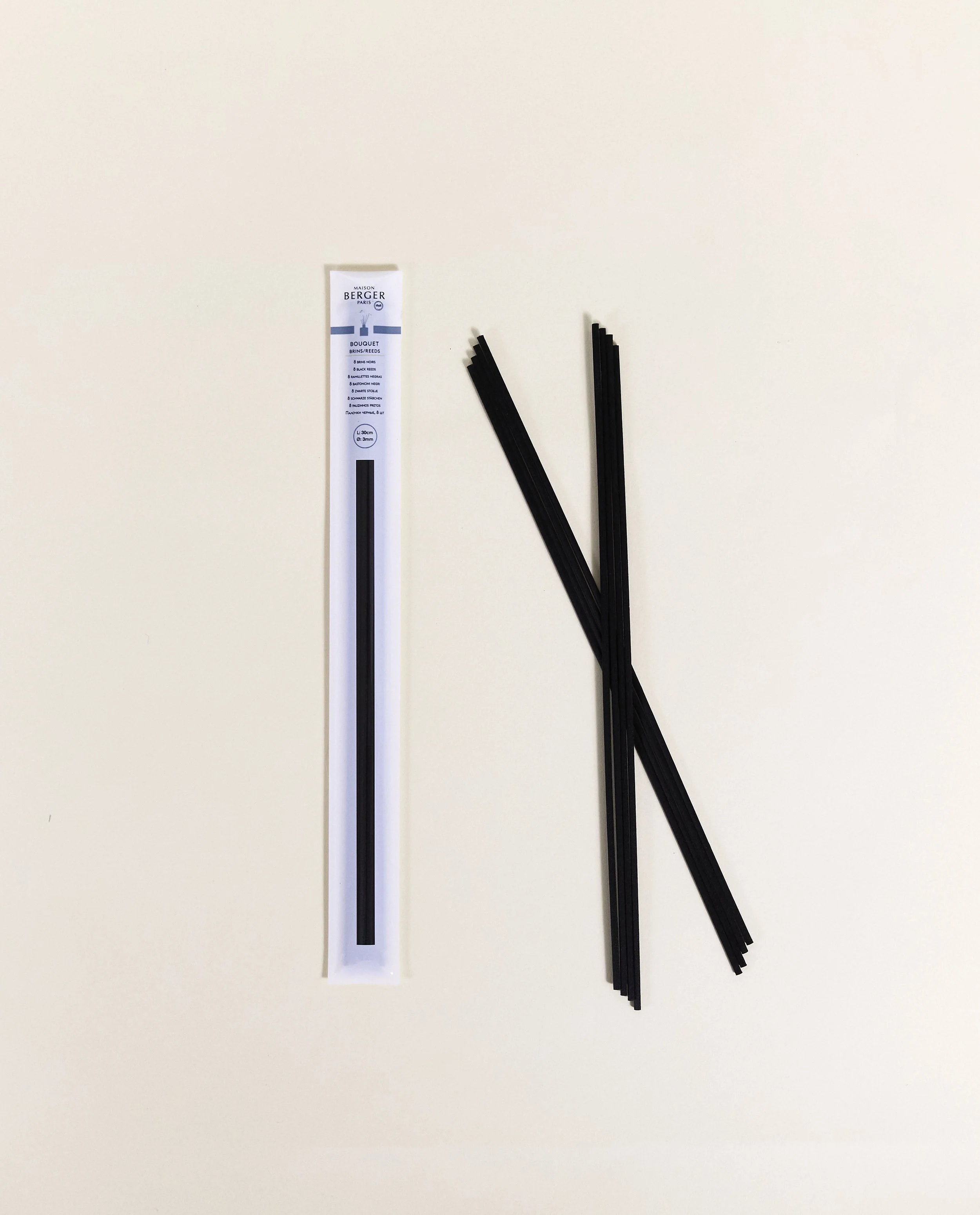 Etui de 8 brins noirs 30cm