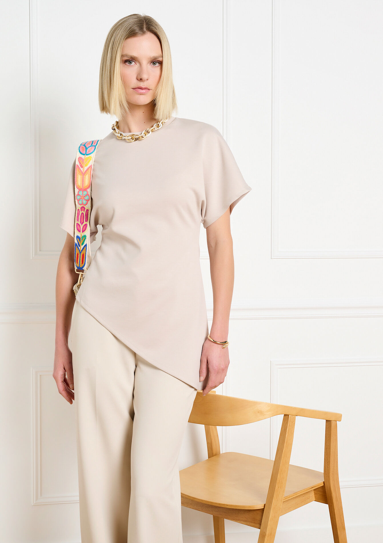 Asymmetrisch soepel t-shirt