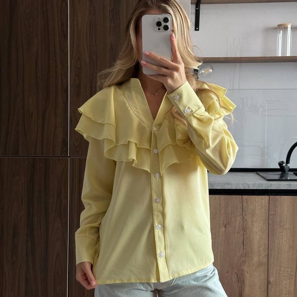PEACH ACCESSORIES Long Sleeve Ruffle Tiered Blouse