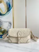 Louis Vuitton Diane M46388