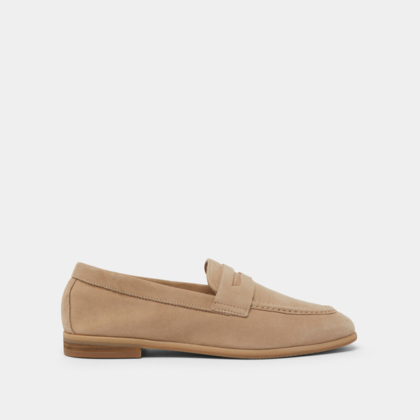 Mocassins à talons plats et bouts arrond...en velours beige | ACA