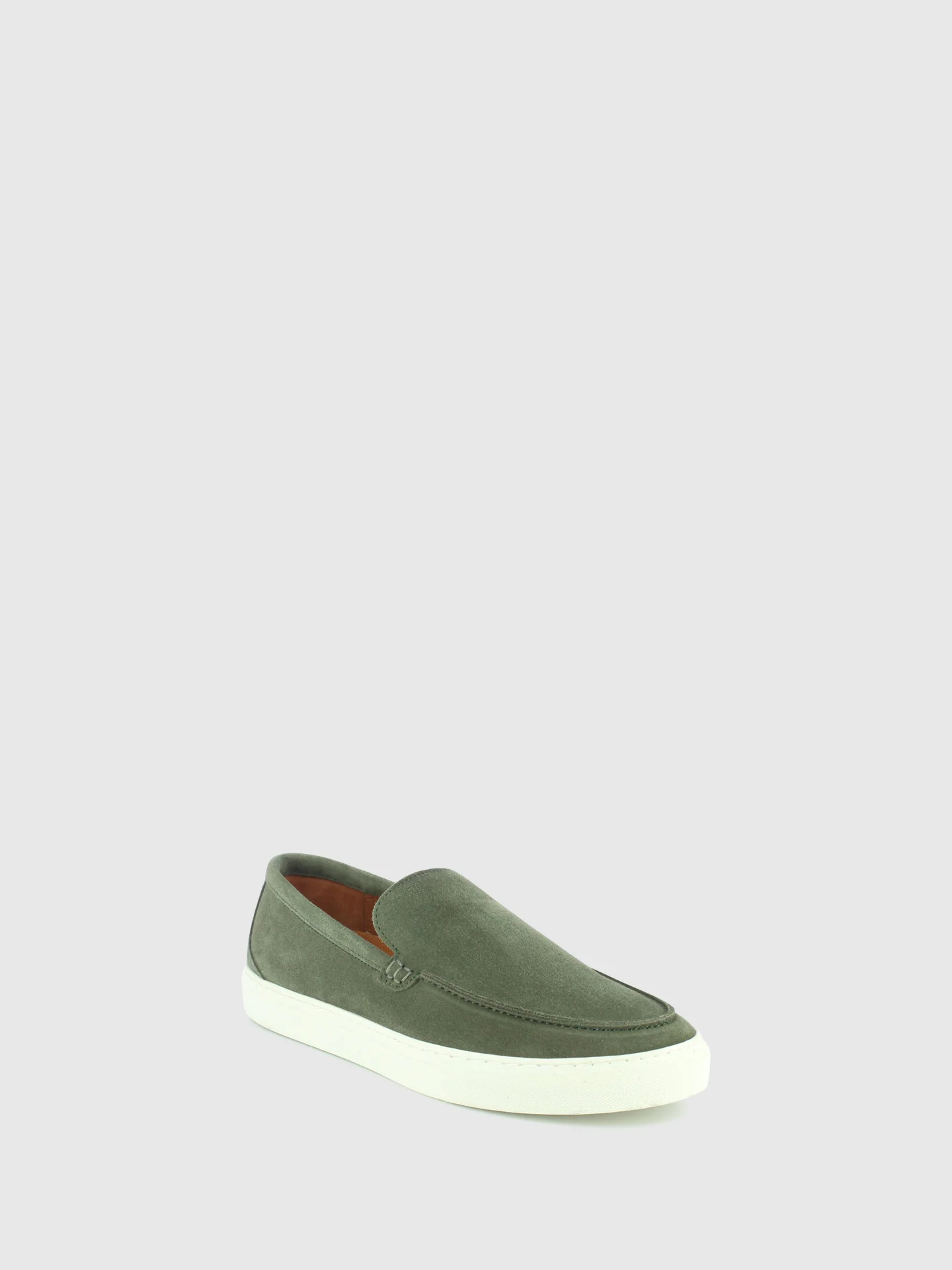 Loafers Pontiagudas em Verde
