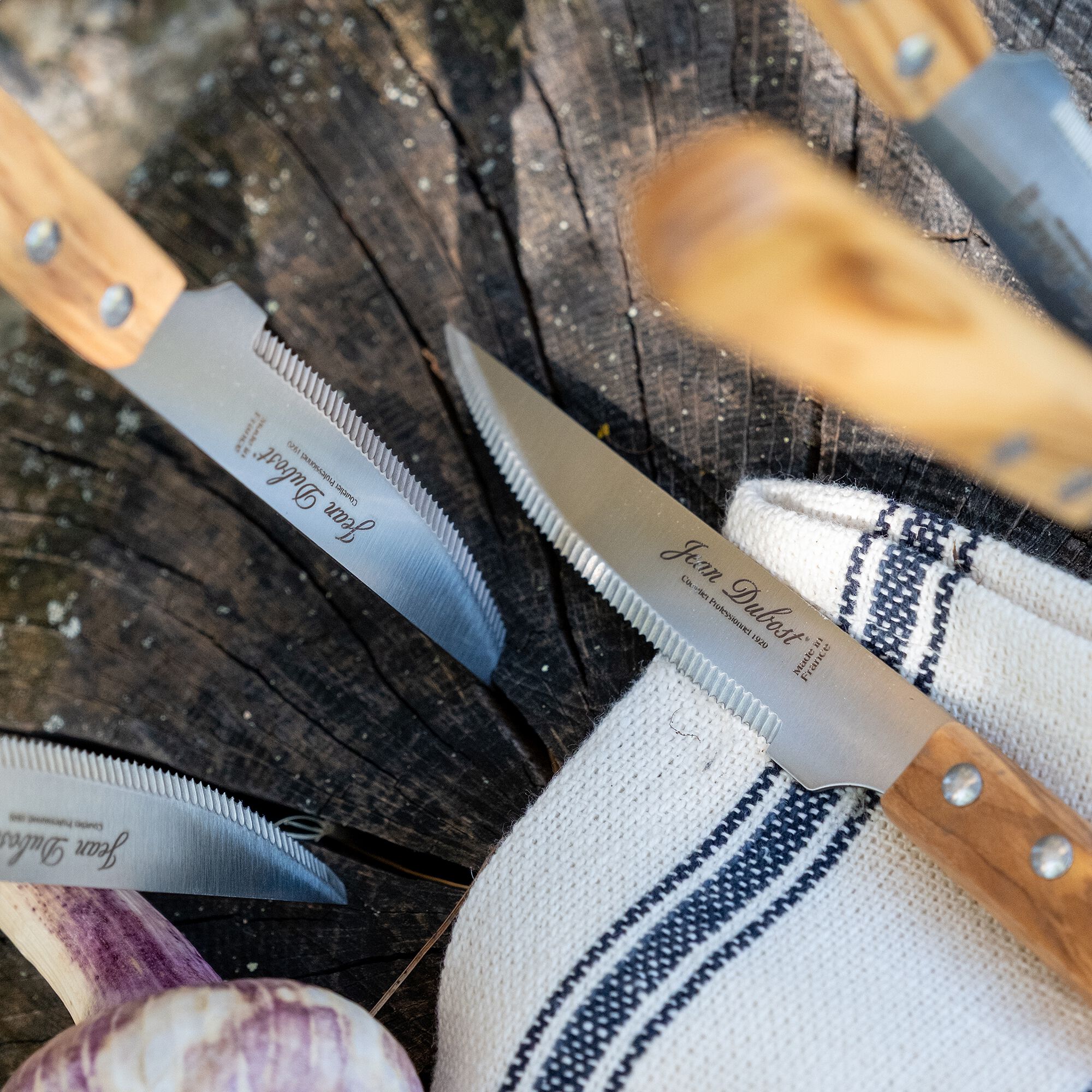 GRILL - Lot de 6 couteaux à steak en inox et manche en bois d'olivier