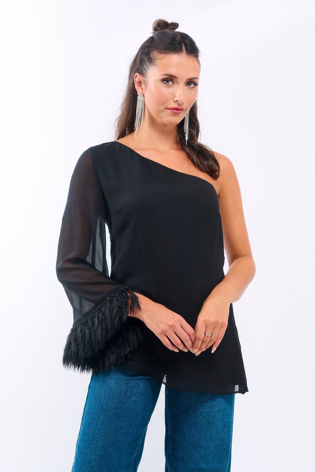 Needs No Label Feather Asymmetric Top