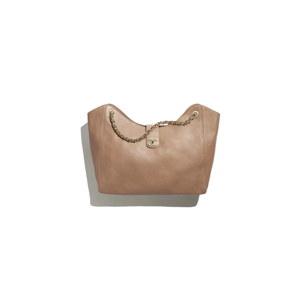 Chanel Maxi tote bag from the Spring/Summer 2026 collection
