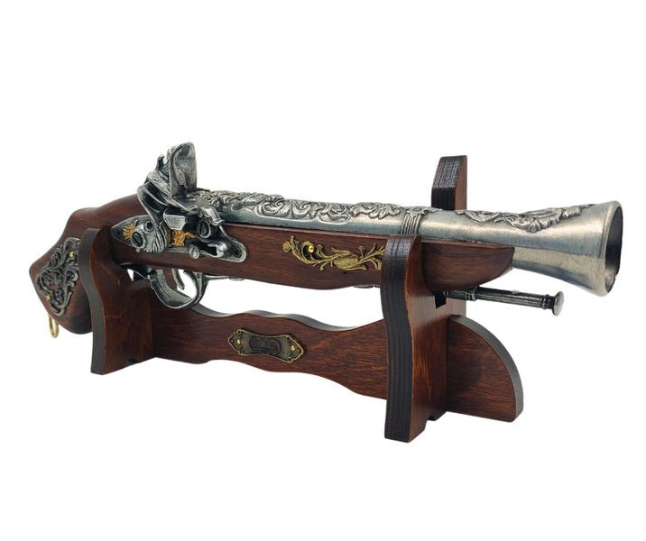 Duży Pistolet Włoski Na Stojaku - Replika Xvii Wiek - 163S