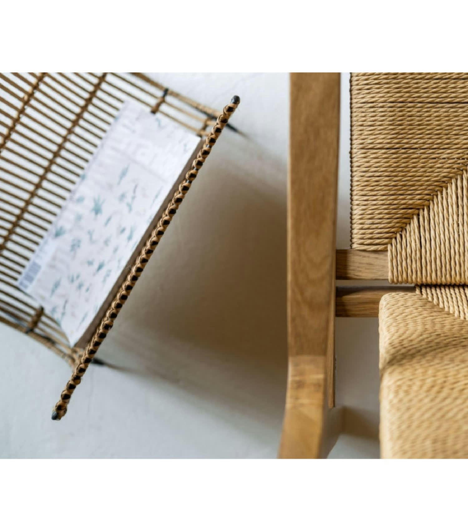 BAMBOU - Porte revues en bambou et rotin